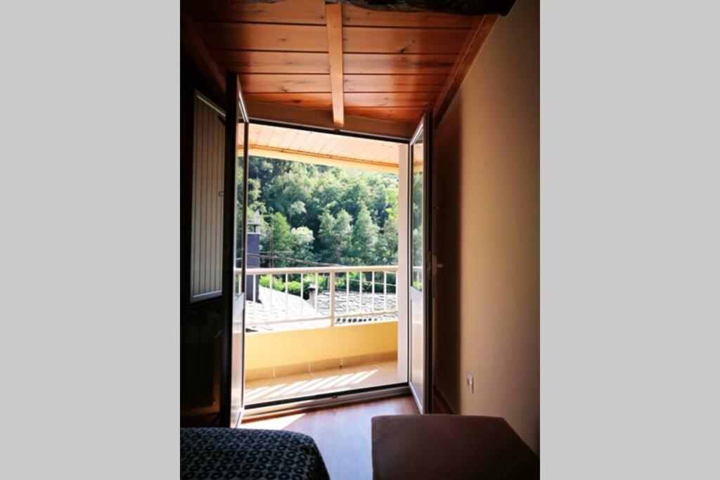 Apartamento Con Vistas Al Rio A Solaina Samos Εξωτερικό φωτογραφία